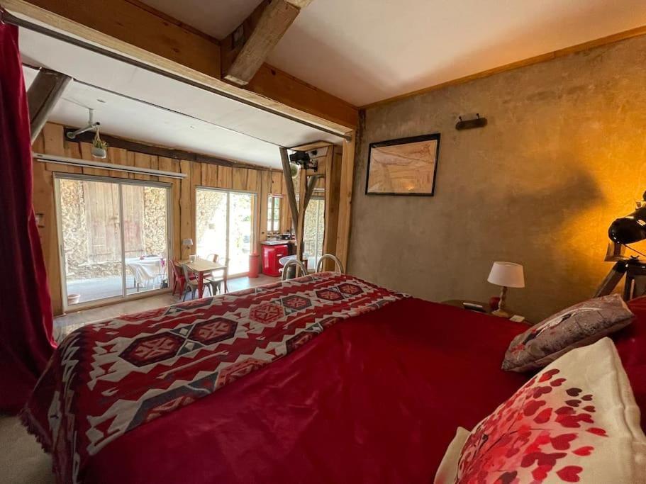 Maison Vigneron - Maison Et Studio Saint-Didier-sur-Beaujeu エクステリア 写真