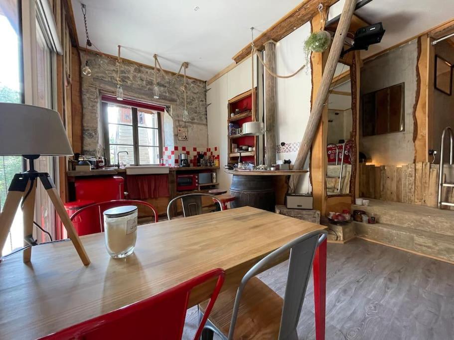 Maison Vigneron - Maison Et Studio Saint-Didier-sur-Beaujeu エクステリア 写真