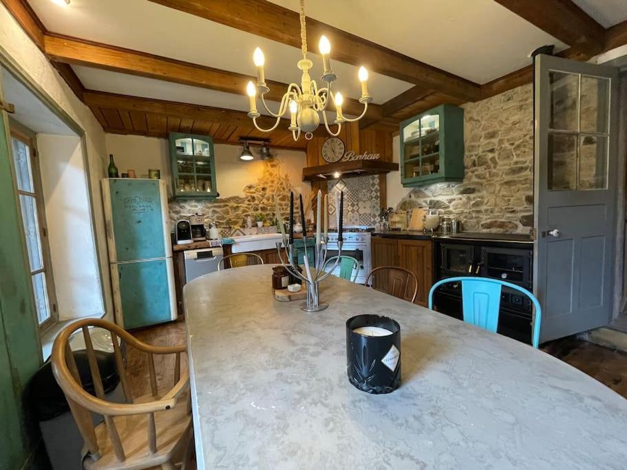 Maison Vigneron - Maison Et Studio Saint-Didier-sur-Beaujeu エクステリア 写真